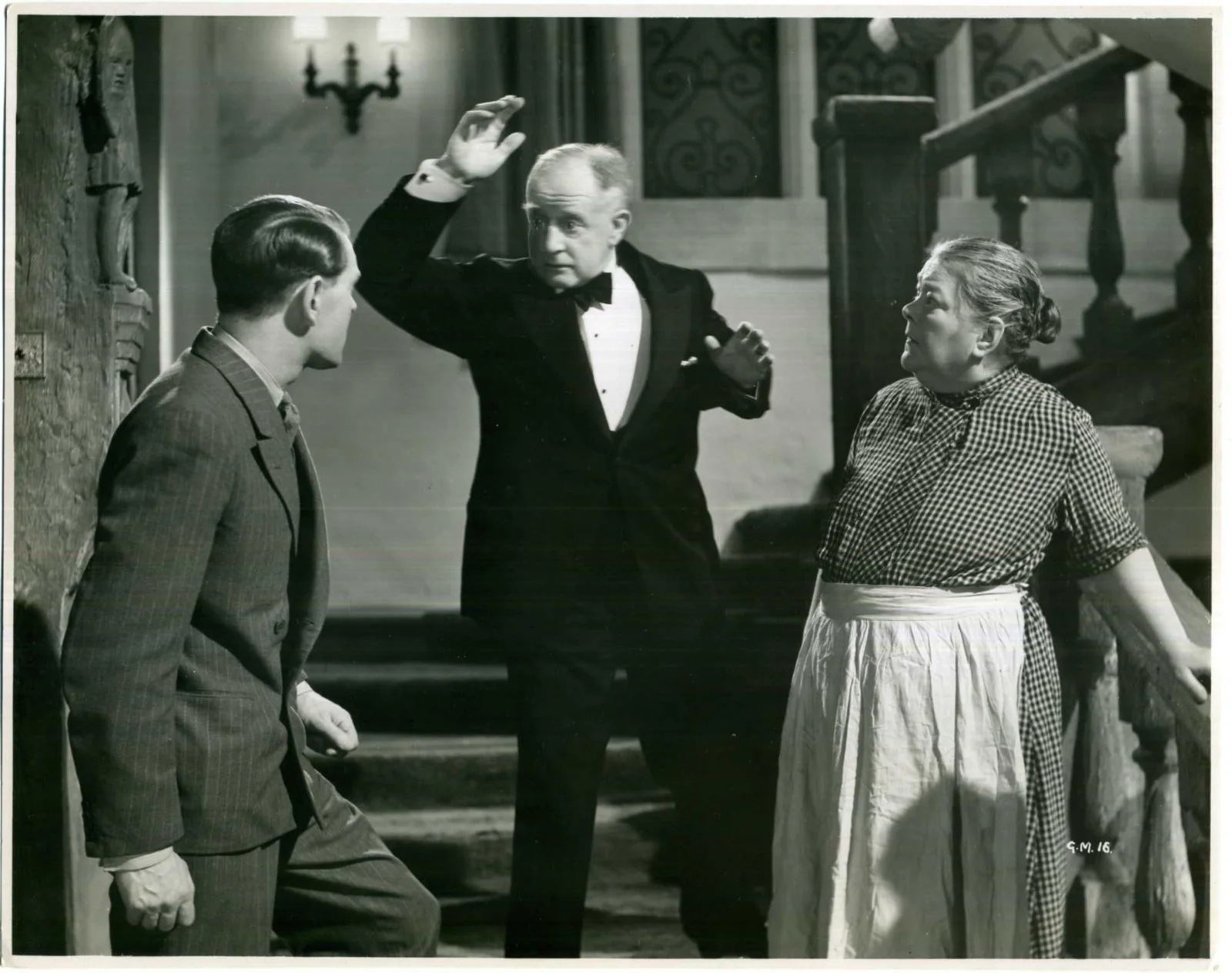 GABLES MYSTERY 1938 Aubrey Mallalieu, Leslie Perrins RAMON ARMOUR 4 10x8 STILLS, image 3