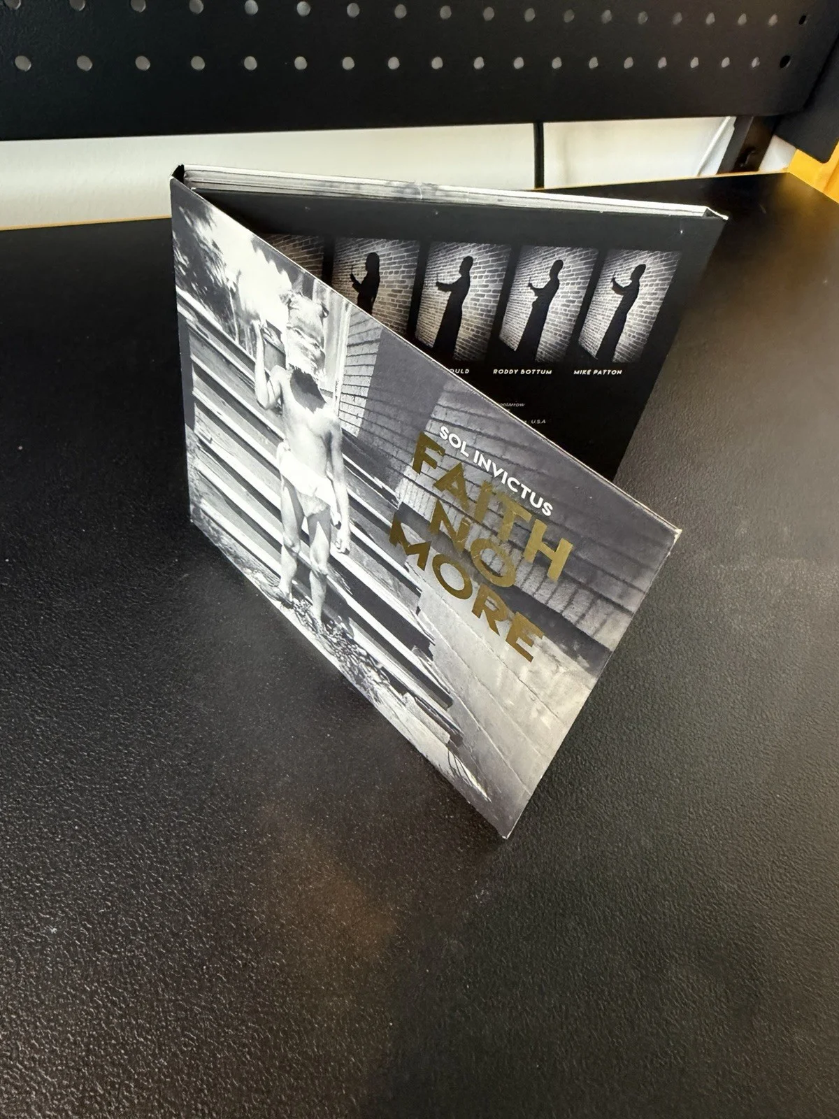 Faith No More Signed Cd Case Sol Invictis, image 2