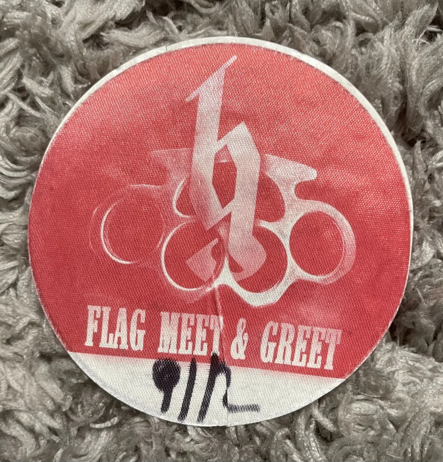 Brantley Gilbert Signed 8’ X 5’ Flag Autographed 09/12/2015, image 4