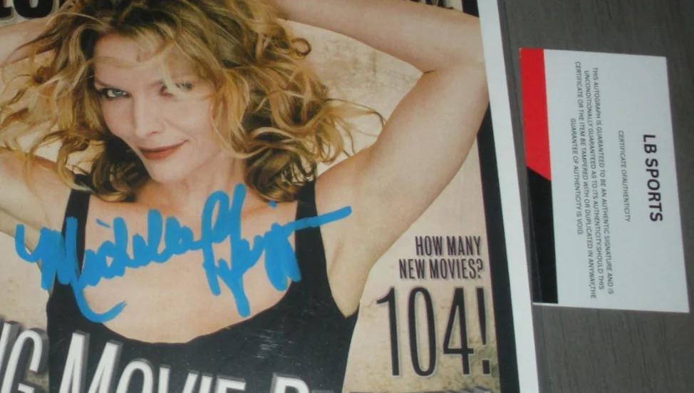 MICHELLE PFEIFFER SCARFACE ACTRESS W/COA SIGNED ENTERTAINMENT MAGAZINE COVER, изображение 2