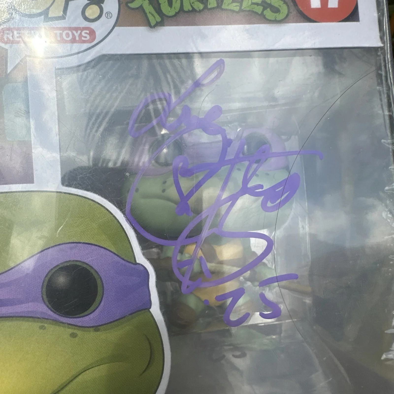 Corey Feldman — Corey Feldman Hand Signed Funko PRISTINE AUCTION Authentic TMNT Donatello NEW, image 5