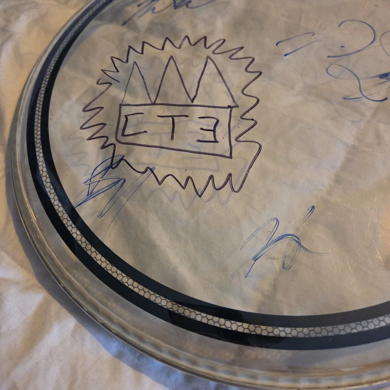 Crown The Empire Signed Drumhead, изображение 3