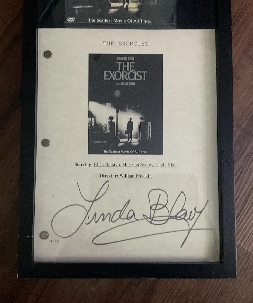 The Exorcist Signed Movie Script By Linda Blair Authentic C.O.A With Frame ￼, image 3