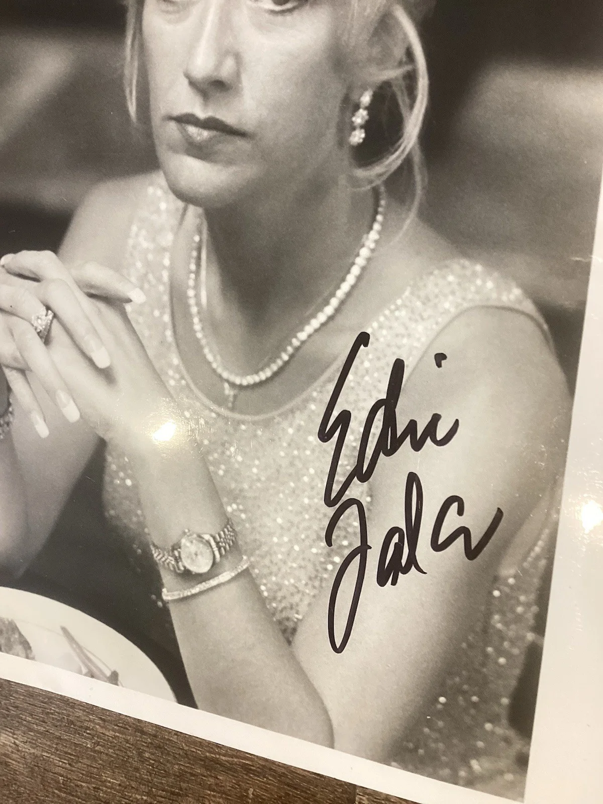 EDIE FALCO Hand Signed 8x10” Original THE SOPRANOS Carmella Photo Autograph, изображение 3