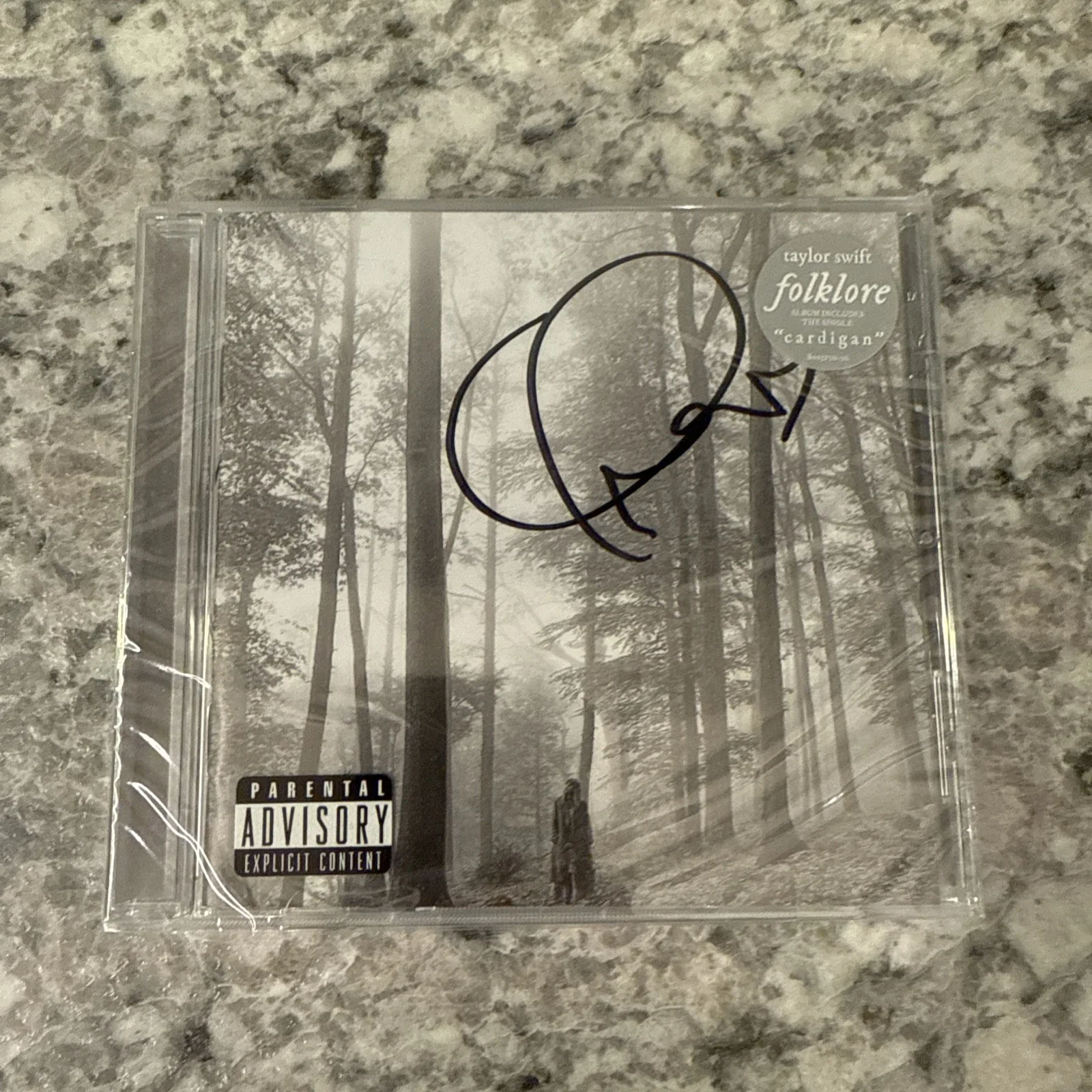RARE Taylor Swift signed Folklore CD With HEART - Sealed, image 2