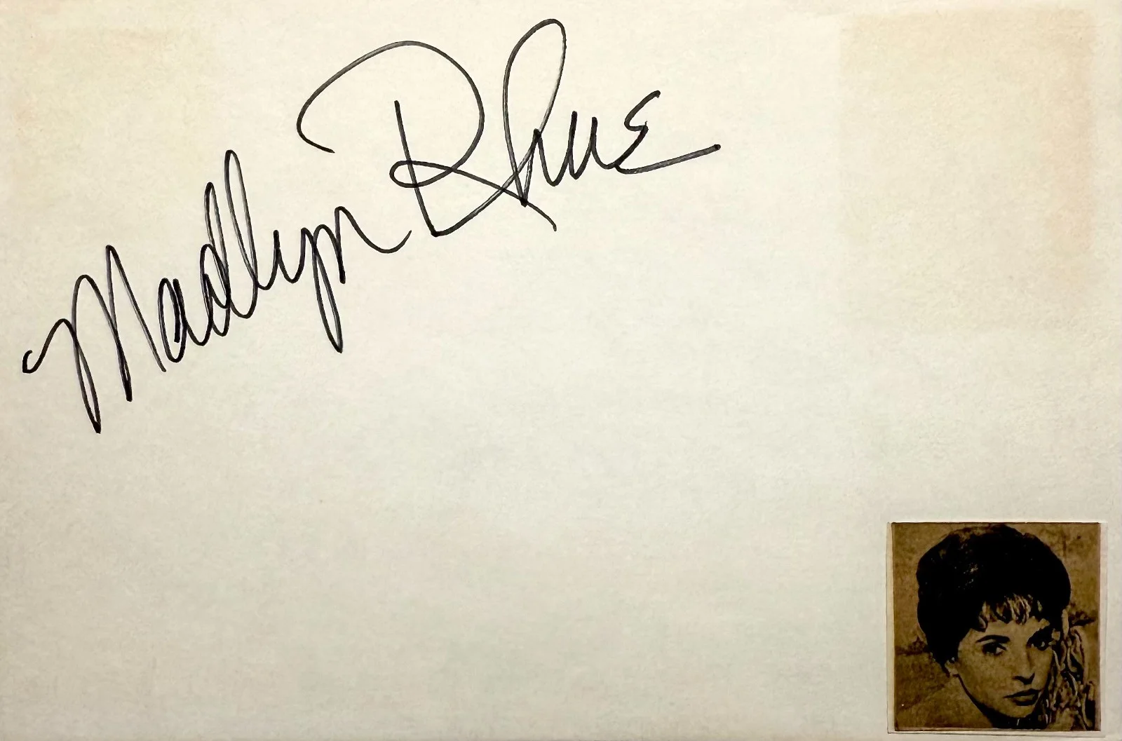 Madlyn Rhue — MADLYN RHUE Autographed Signed 4"x 6" INDEX CARD Operation Petticoat STAR TREK