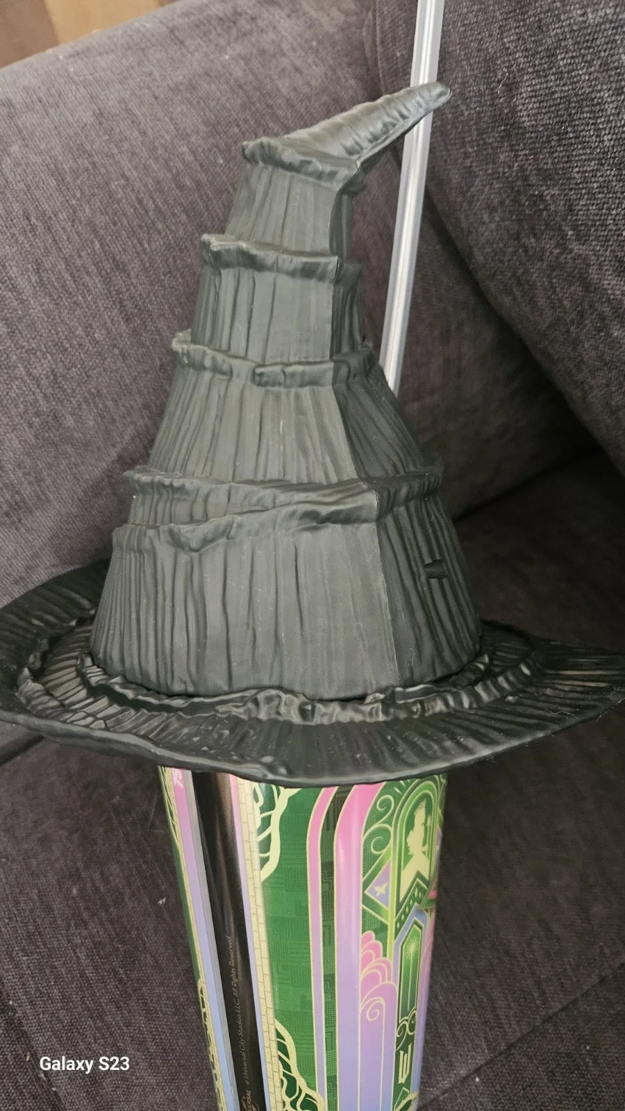 Wicked Cinema Drink Cup w Elphaba Hat Topper Lid (32oz) NEW Cineworld Exclusive, изображение 5