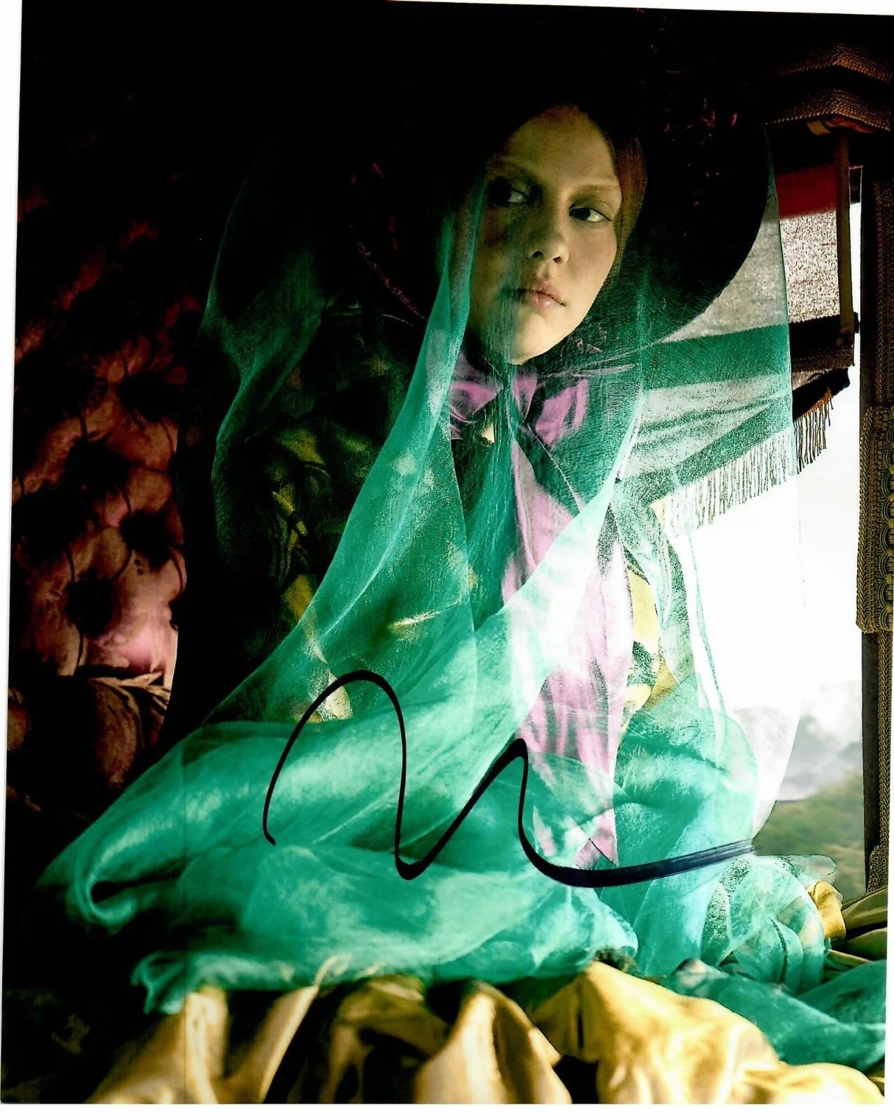 Mia Goth — Mia Goth Frankenstein Movie Actress As Lady Elizabeth Signed 8x10 Photo TTM COA