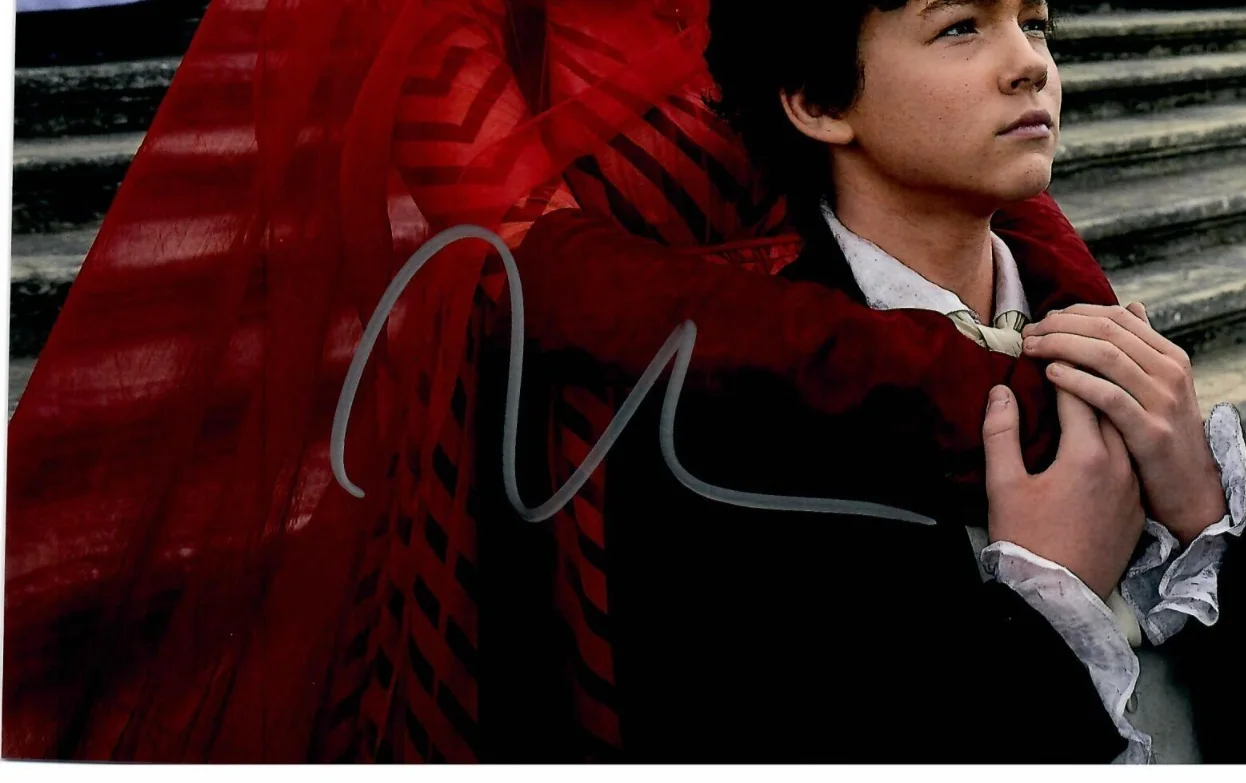 Mia Goth — Mia Goth Frankenstein Movie Actress As Lady Elizabeth Signed 8x10 Photo TTM COA, изображение 2