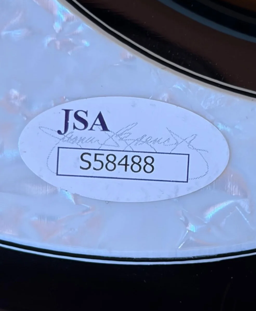 Gary LeVox, Jay DeMarcus, Joe Don Rooney — RASCAL FLATTS X3 SIGNED AUTOGRAPHED STRATOCASTER GUITAR GARY JAY JOE JSA COA, image 5