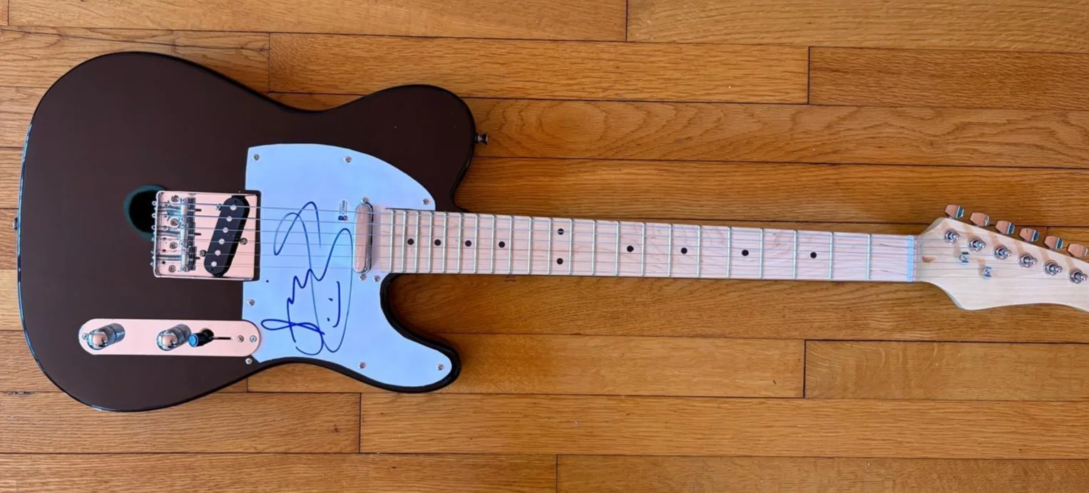Sting — STING SIGNED TELECASTER GUITAR THE POLICE EVERY BREATH YOU TAKE BECKETT BAS RARE, изображение 2