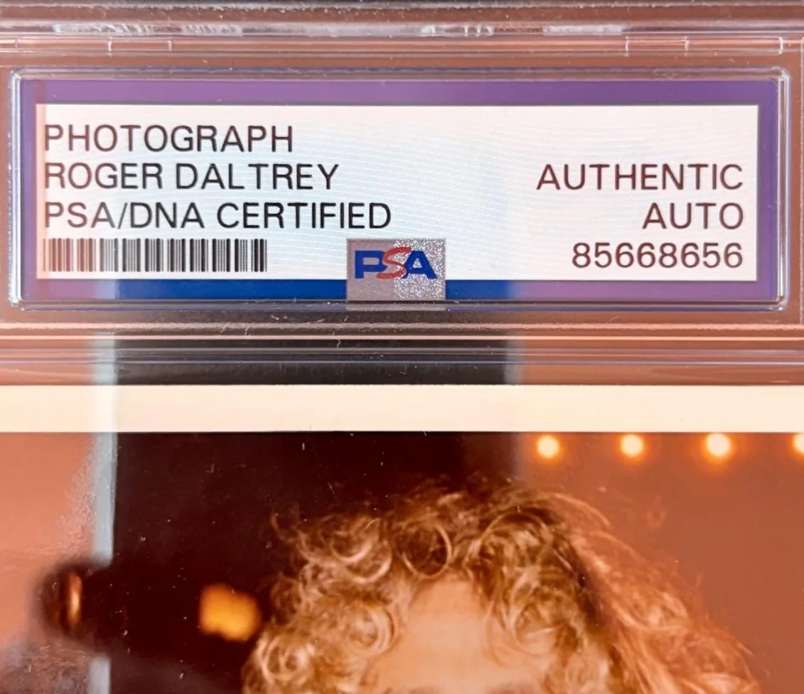 Roger Daltrey — ROGER DALTREY THE WHO SIGNED 4X6 PHOTO PSA ENCAPSULATED TOWNSHEND MOON TYPE 1?, image 3