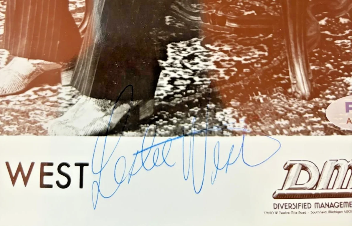 Leslie West — LESLIE WEST SIGNED AUTOGRAPHED 8X10 PHOTO THE VAGRANTS MOUNTAIN RARE PSA COA, изображение 2