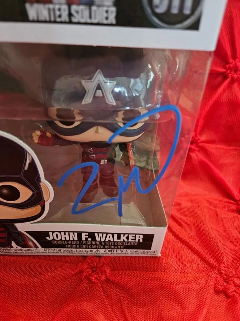 WYATT RUSSELL — WYATT RUSSELL HAND SIGNED AUTOGRAPHED FUNKO POP! JOHN F WALKER 811 COA, image 2