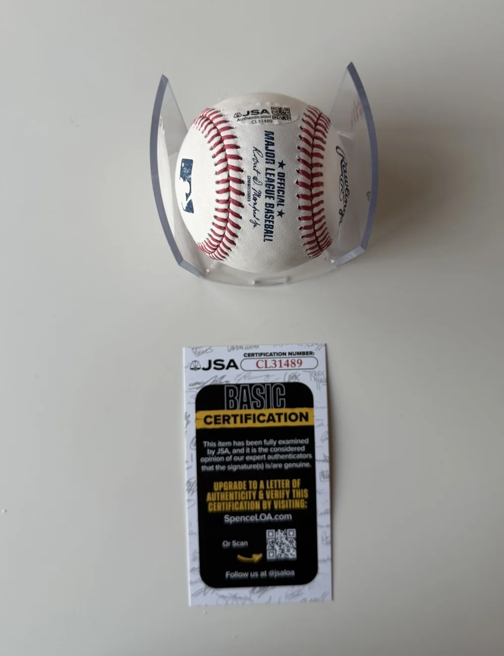 Romeo Britto — Romeo Britto Artist Autographed Baseball Rare JSA COA, image 2