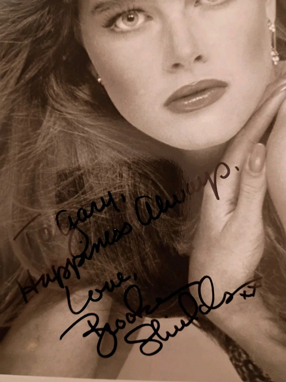 Brooke Shields — BROOKE SHIELDS Signed Autographed YOUNG 8x10 Photo..Acting LEGEND....Mueller COA, изображение 3