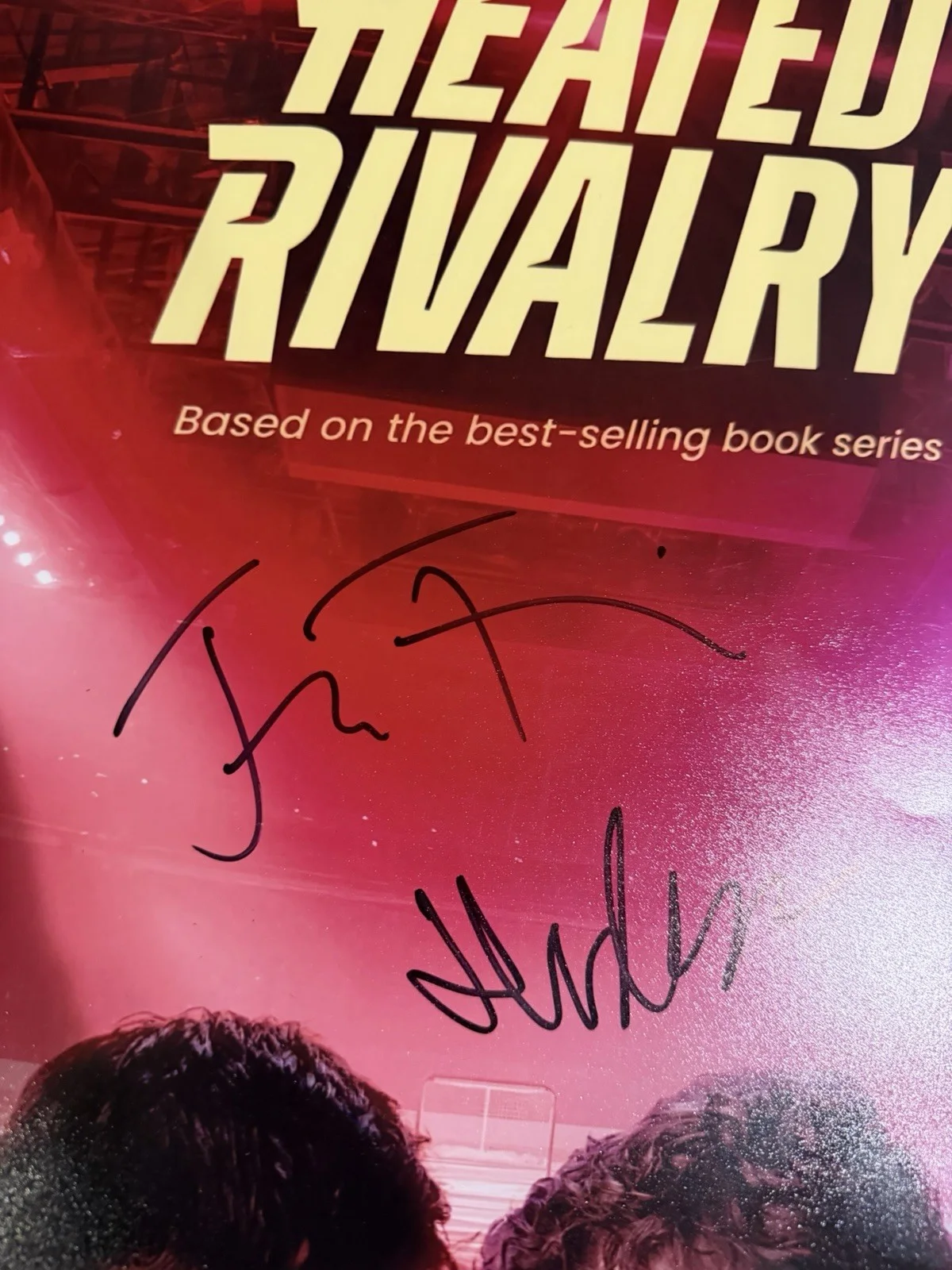 HUDSON WILLIAMS — Hudson Williams Jacob Tierney Signed 11x17 Photo HEATED RIVALRY WITH PROOF Rare, image 2