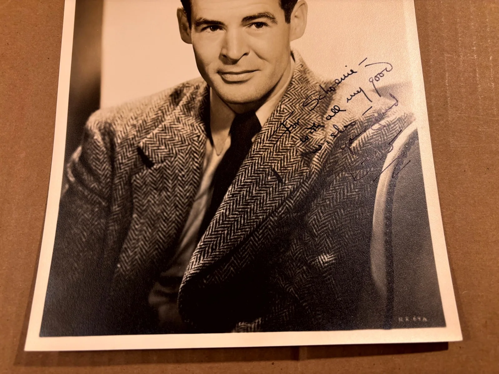 Robert Ryan Great Very Rare Very Early Autographed 8/10 Photo 40s Crossfire, image 3