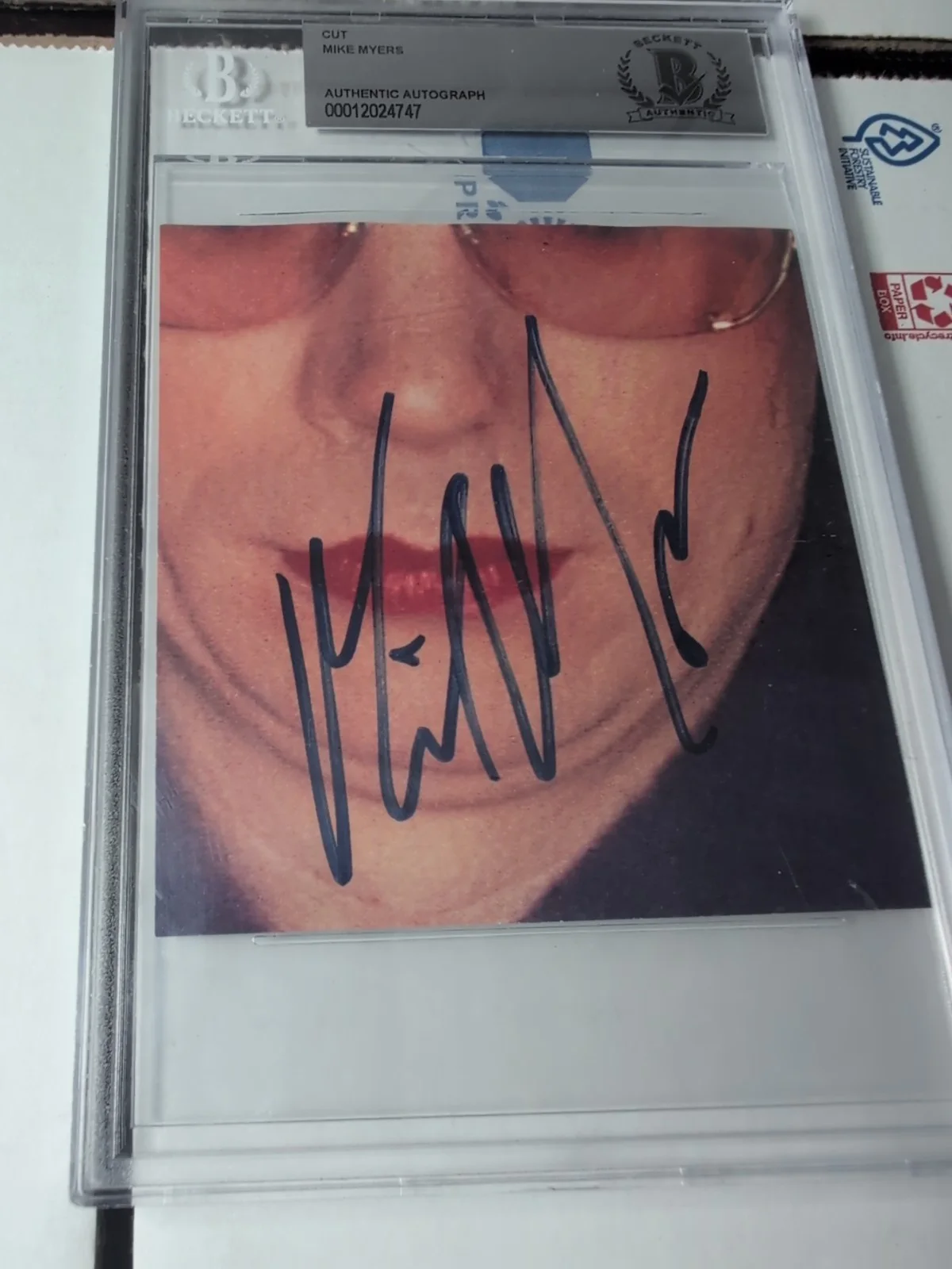 Mike Myers — Mike Myers Autograph Beckett Cut, image 3