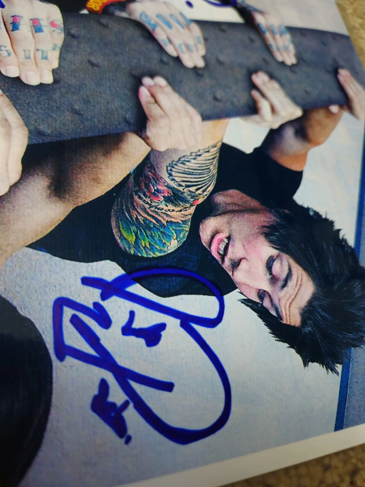 Pierce The Veil Full 4 Members Signed Autograph JSA COA photo, изображение 3