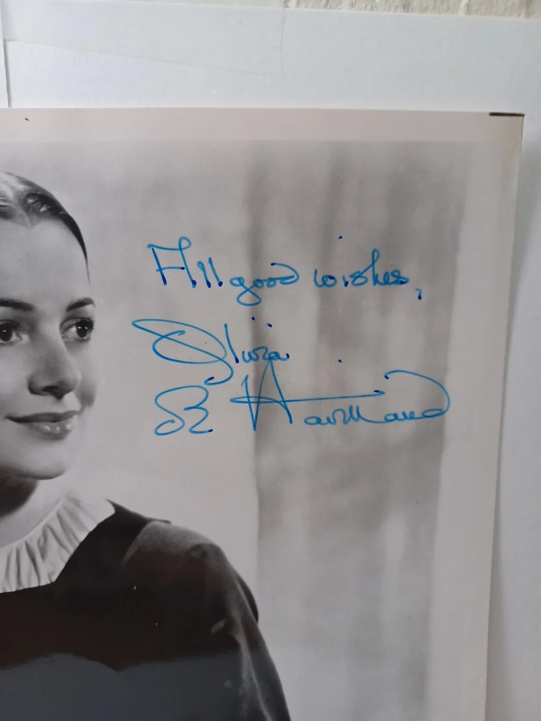 Olivia De Havilland Hand Signed Autographed 8x10 Photo Movie Actress RRP 534, изображение 2
