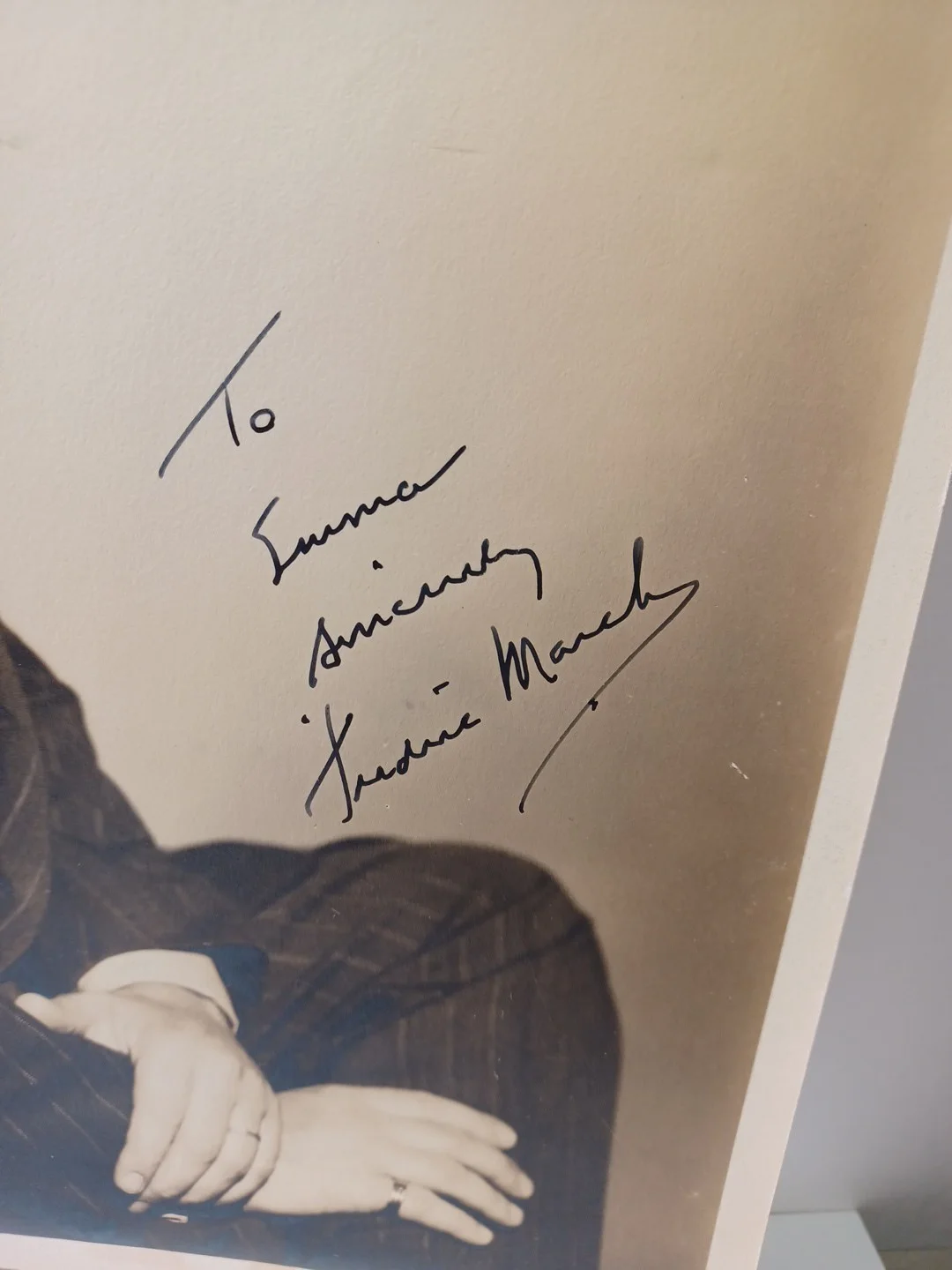 Fredric March Hand Signed Autographed 8x10 Photo Classic Movie Actor RRP 532, изображение 2