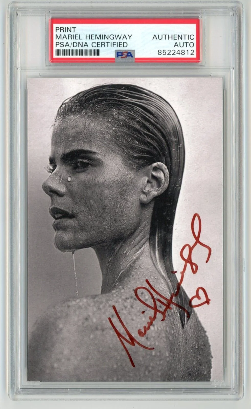 Mariel Hemingway — MARIEL HEMINGWAY Signed Photo - 1992 Vogue Italy Black & White Portrait - PSA