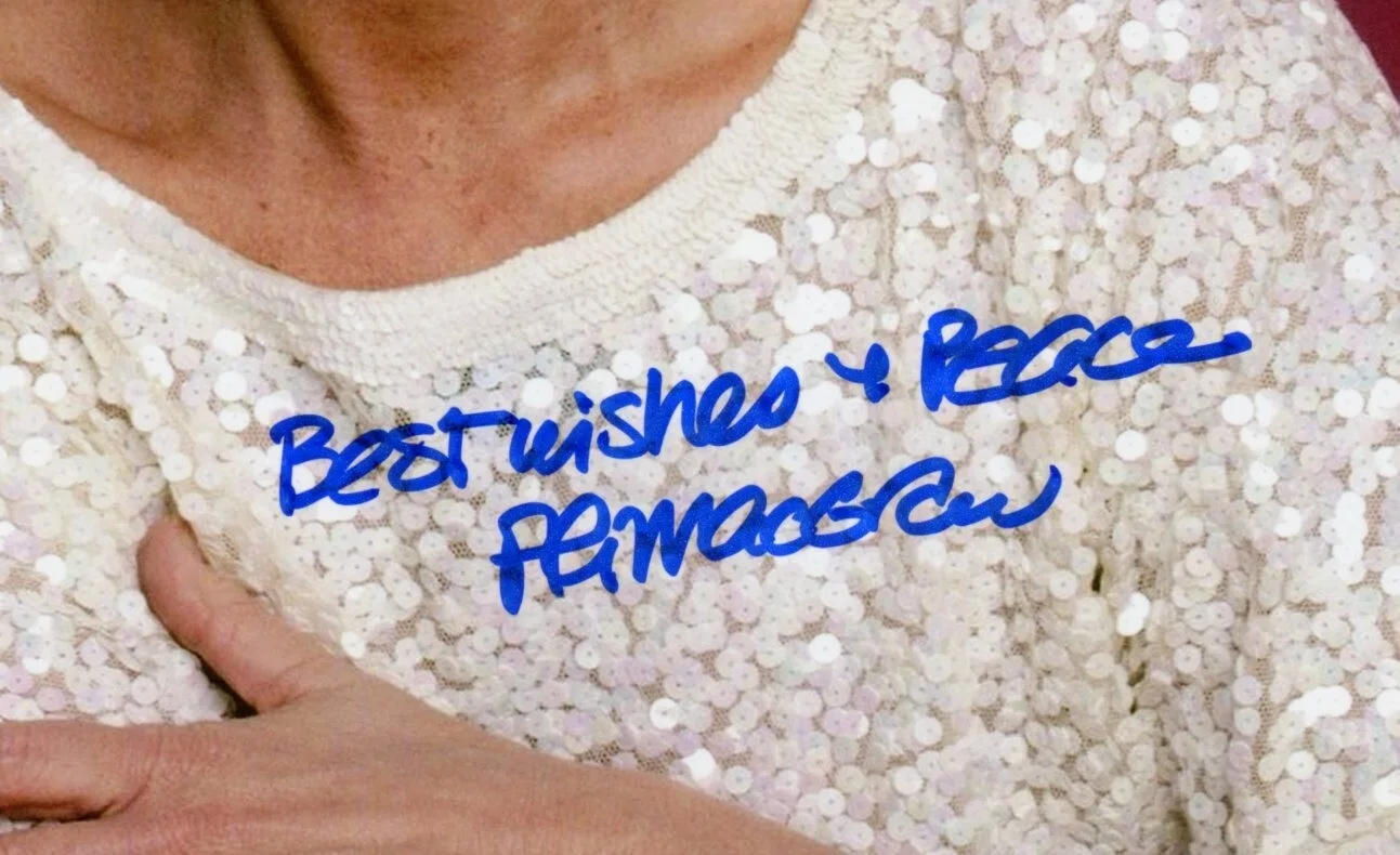 Ali MacGraw — ALI MACGRAW Signed 8X10 Photo - Getaway, Love Story, Convoy Actress -BECKETT, изображение 2