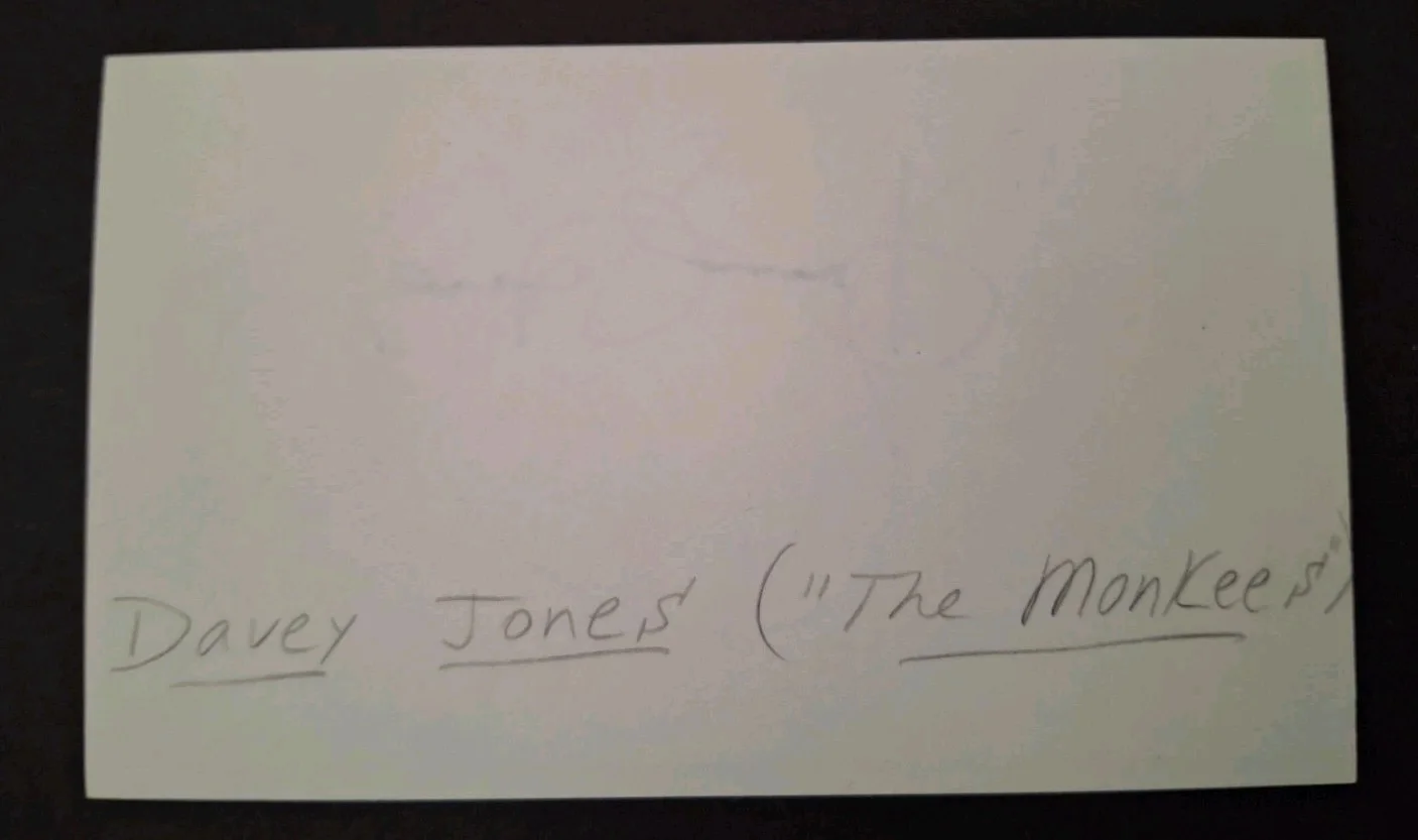 DAVY JONES - " THE MONKEES " SINGER SIGNED 3x5 Index Card - W/PROOF, image 2