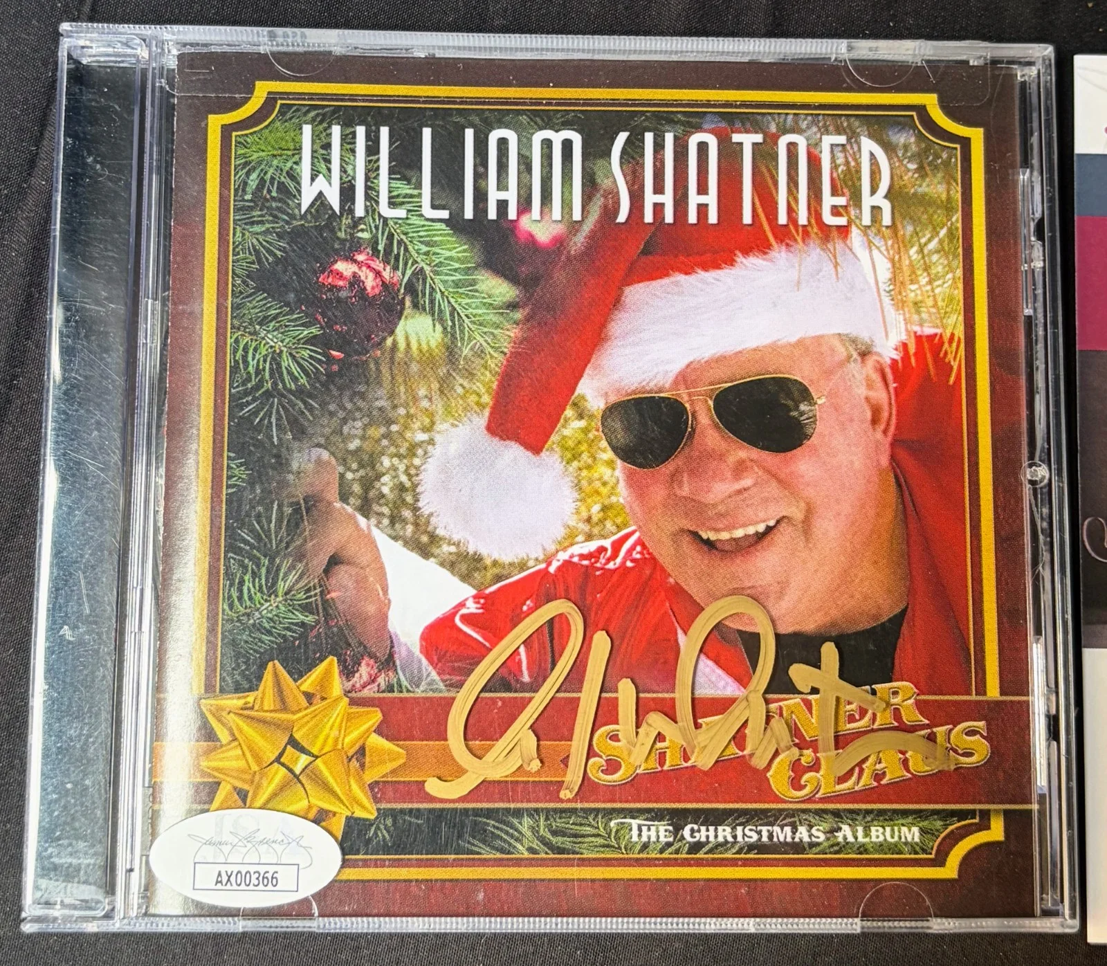 William Shatner - Shatner Claus Signed CD on Jewel Case - JSA AUTHENTICATED, image 2