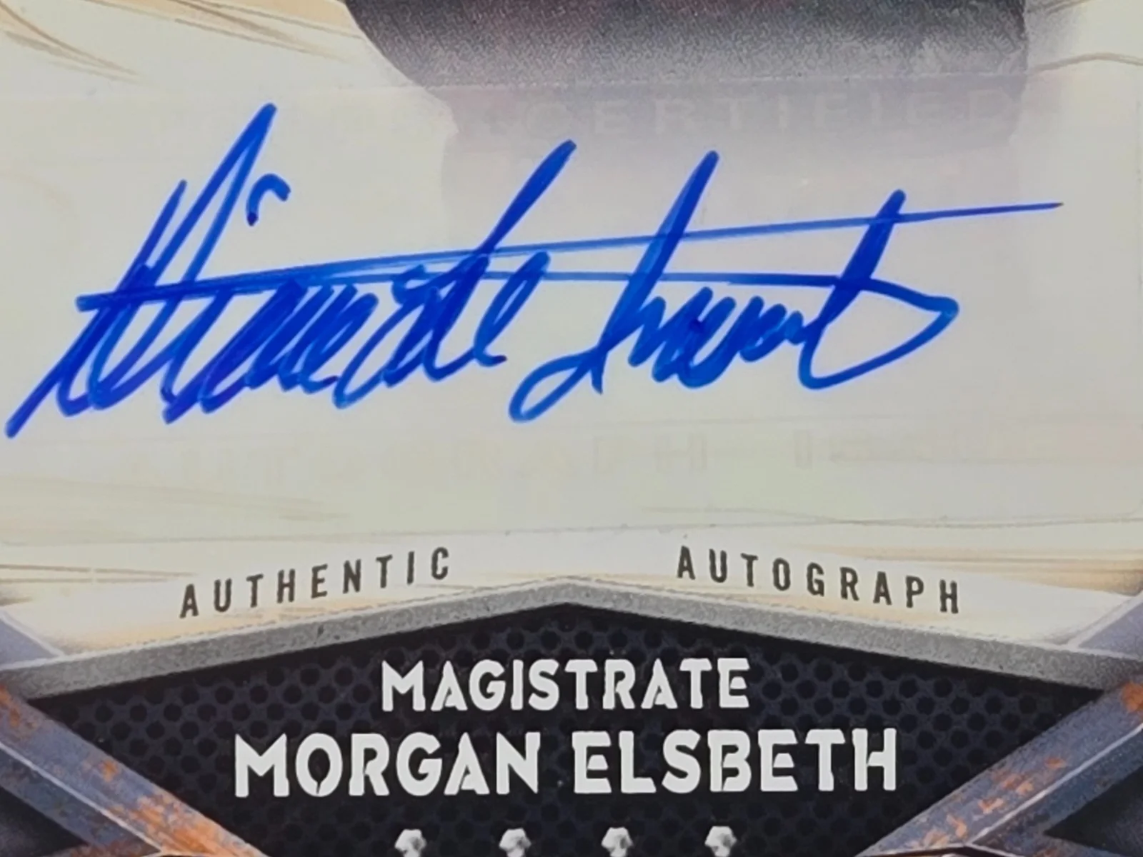 Diana Lee Inosanto — Diana Lee Inosanto / Morgan Elsbeth A-DLI auto 2021 Topps Mandalorian Season 2, изображение 3