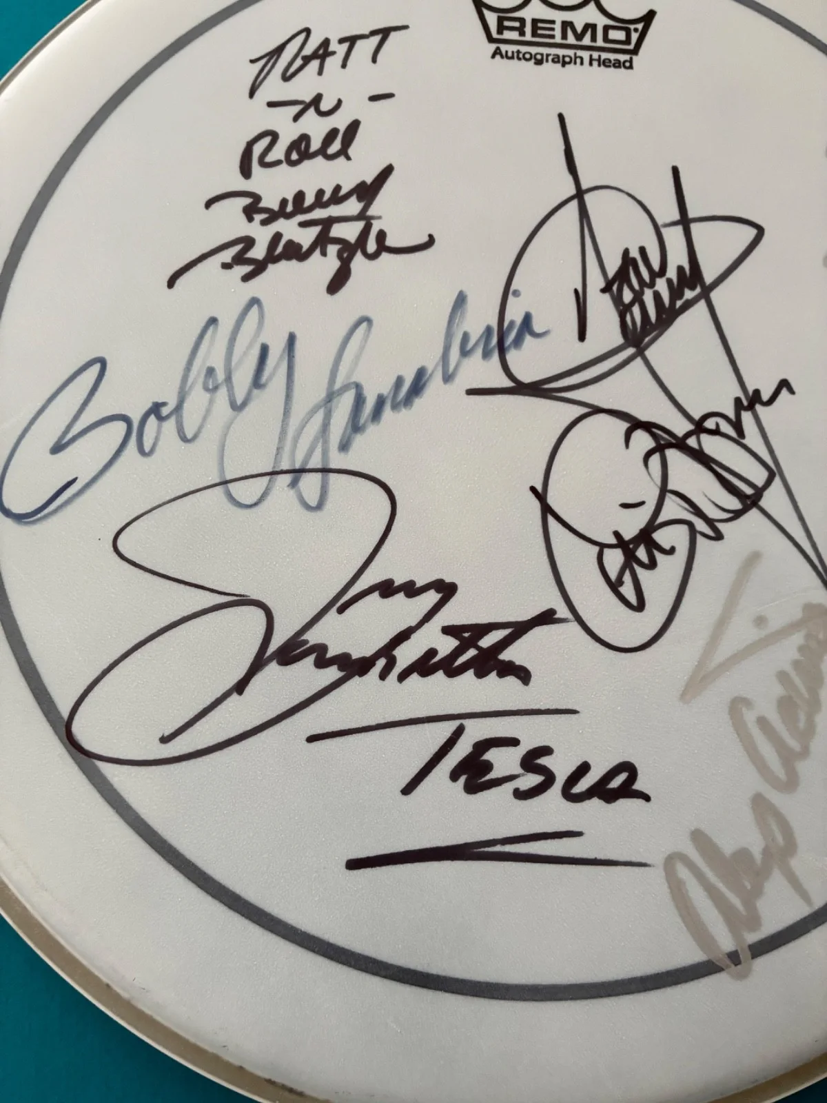 Drummers Signed Original 14" Drumhead Rare, image 3