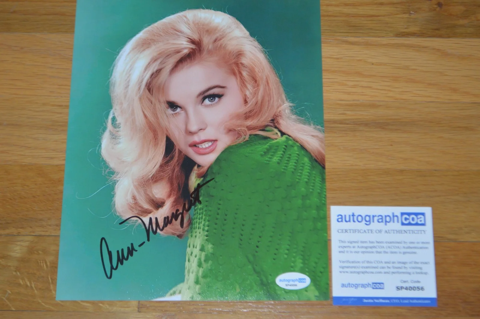 Ann-Margaret — Ann-Margaret Autographed 8x10 Vintage Color Photo with AUTOGRAPH COA, image 5