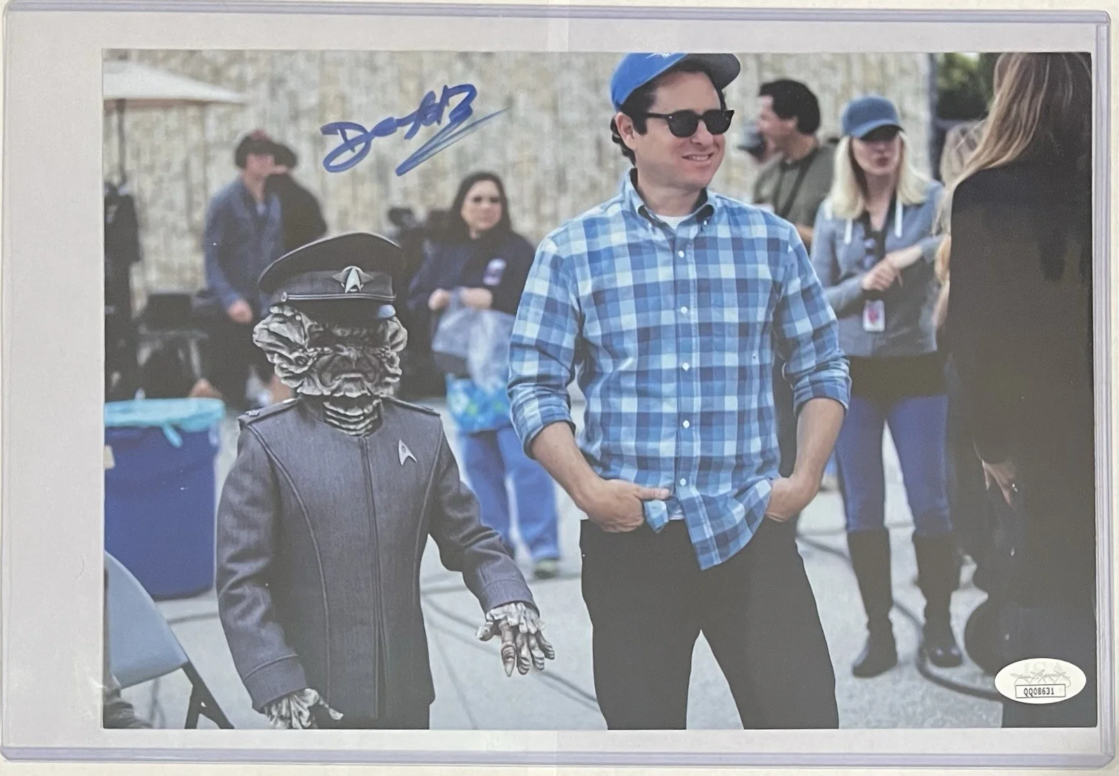 Deep Roy — Star Trek Movies - Deep Roy signed Keenser 11x7 JSA COA Ships In Hard Stack., изображение 4