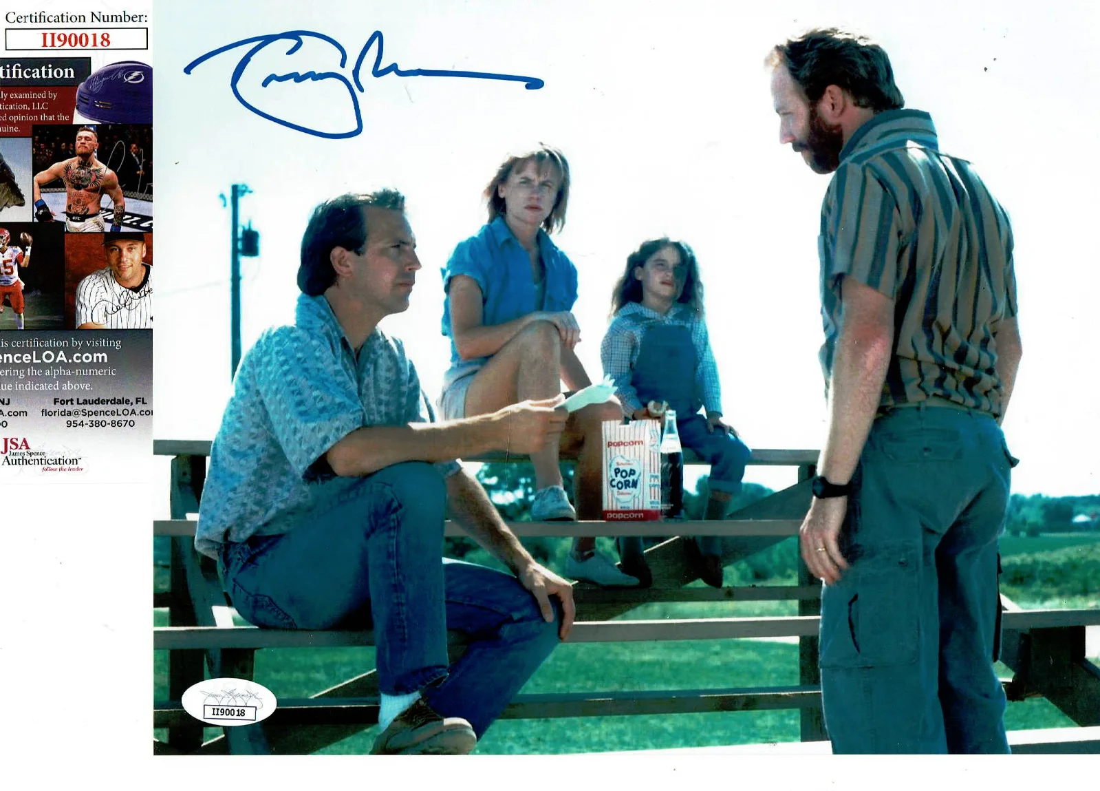 Tim Busfield — Field of Dreams Tim Busfield autographed 8x10 on field photo JSA Certified *