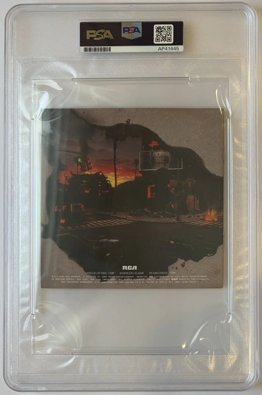 Sasha Alex Sloan Autographed/Signed I Blame The World CD Booklet PSA Encap!, изображение 2
