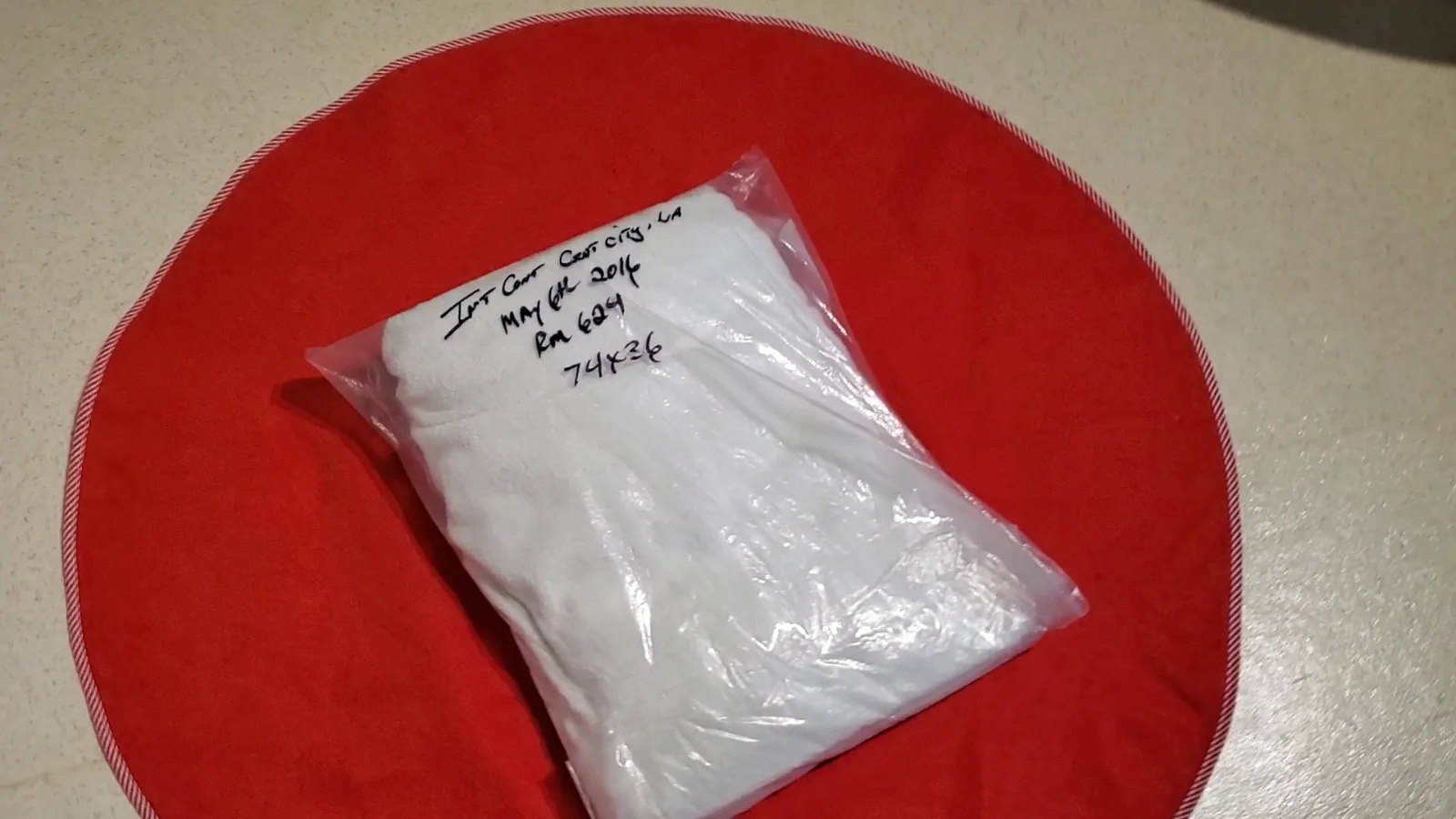 SEAN COMBS PUFF DADDY P DIDDY PUFFY HOTEL TOWEL May 5th 2016 IntCon Cent City LA, изображение 2