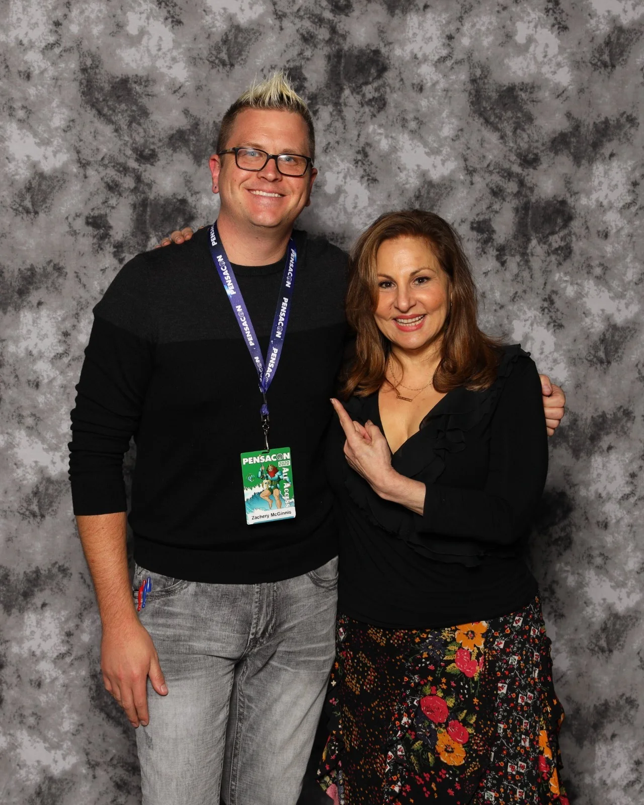 Kathy Najimy — Hocus Pocus 8x10 photo of Mary Sanderson signed by Kathy Najimy JSA COA, изображение 2