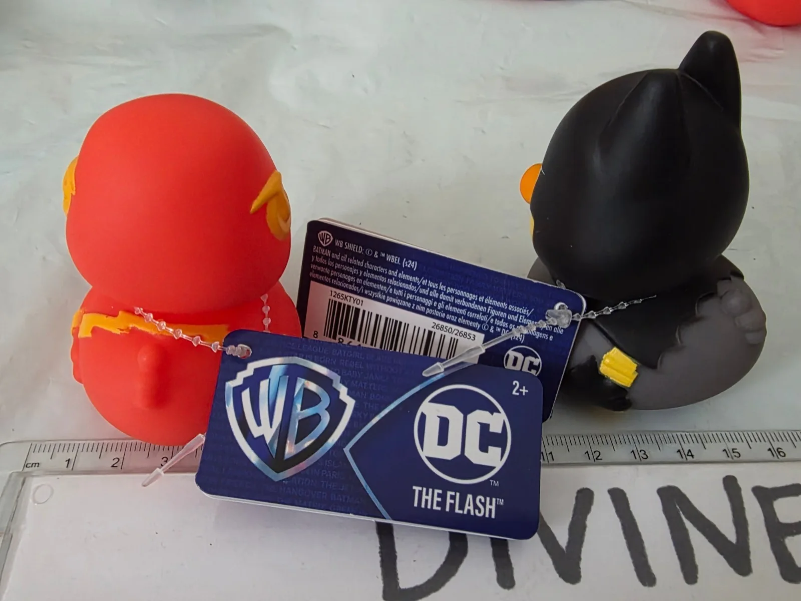 Warner Brother DC Rubber Ducks Duckalooz Flash and Batman NEW, image 2