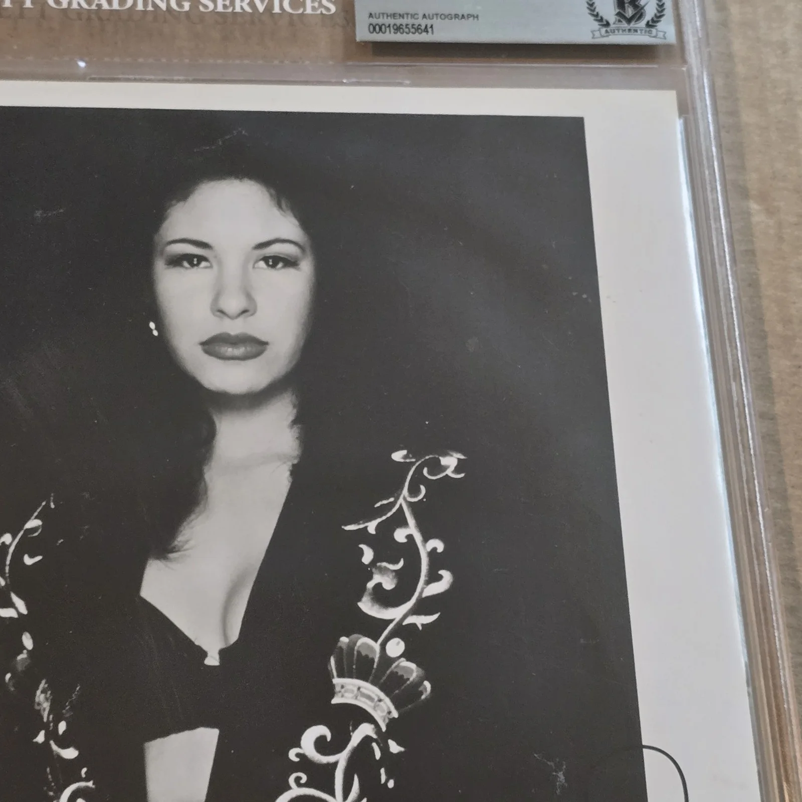 Selena Quintanilla Autograph Hand Signed 8x10 Photo Beckett BGS LOA, изображение 5