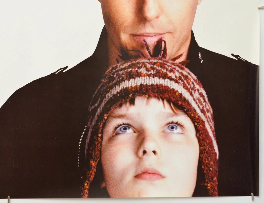 ABOUT A BOY (2002) Original Quad Poster (reviews vrs) Hugh Grant, Nicholas Hoult, изображение 5