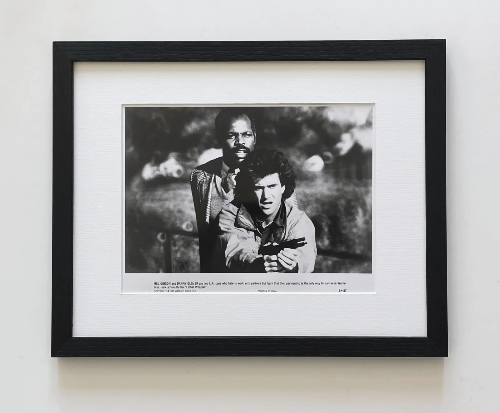 Lethal Weapon Photo Original Framed 8X10 Inch B&W Press Publicity Still, изображение 2