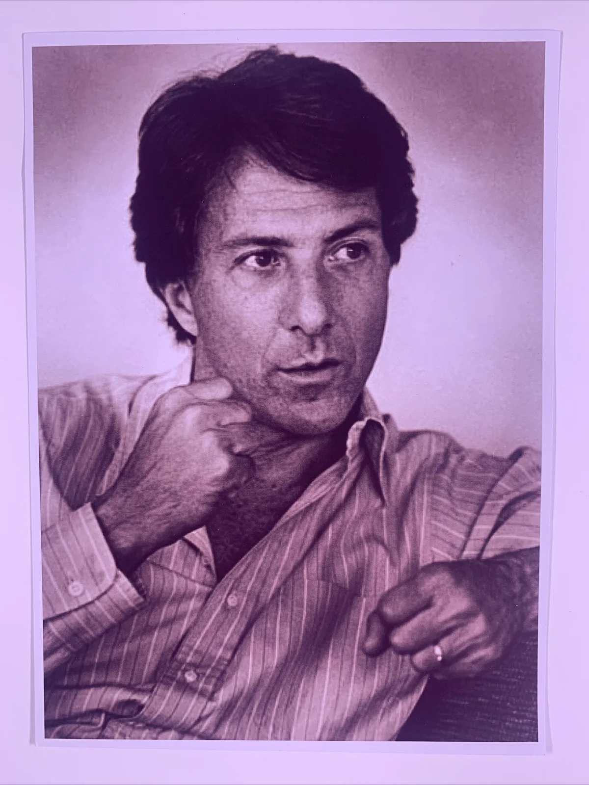 Dustin Hoffman Signed Card + Photograph Original Vintage Black And White Promo, изображение 2