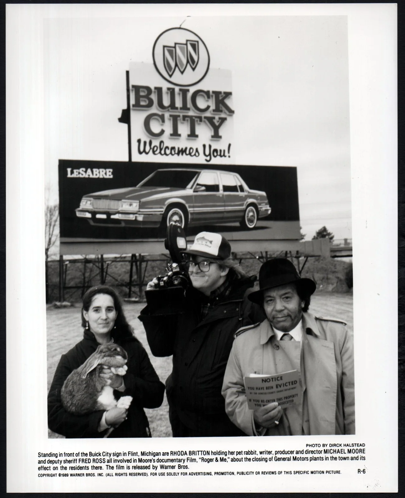 ROGER AND ME 1989 Michael Moore Bruce Schermer Roger B. Smith 5 10x8 STILLS, изображение 3