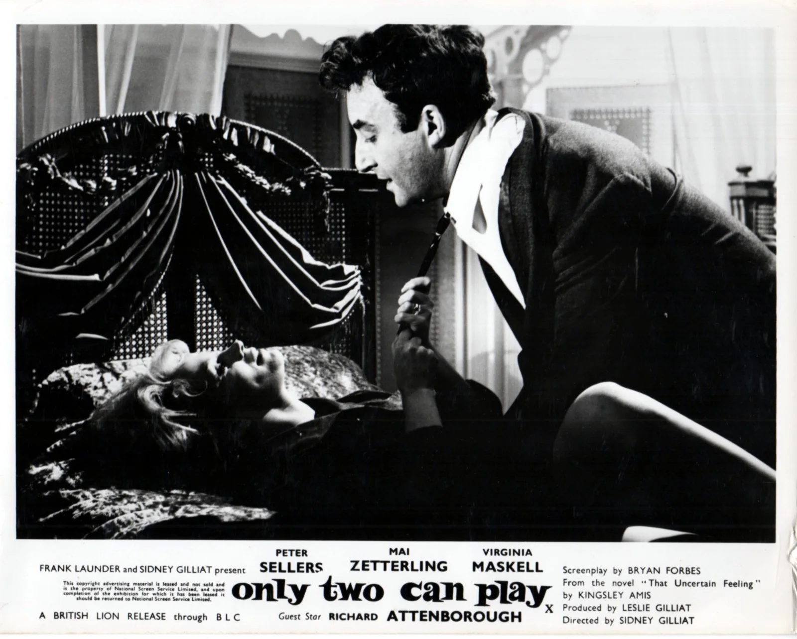 ONLY TWO CAN PLAY 1962 Peter Sellers, Mai Zetterling 7 10x8 LOBBY CARDS, изображение 3