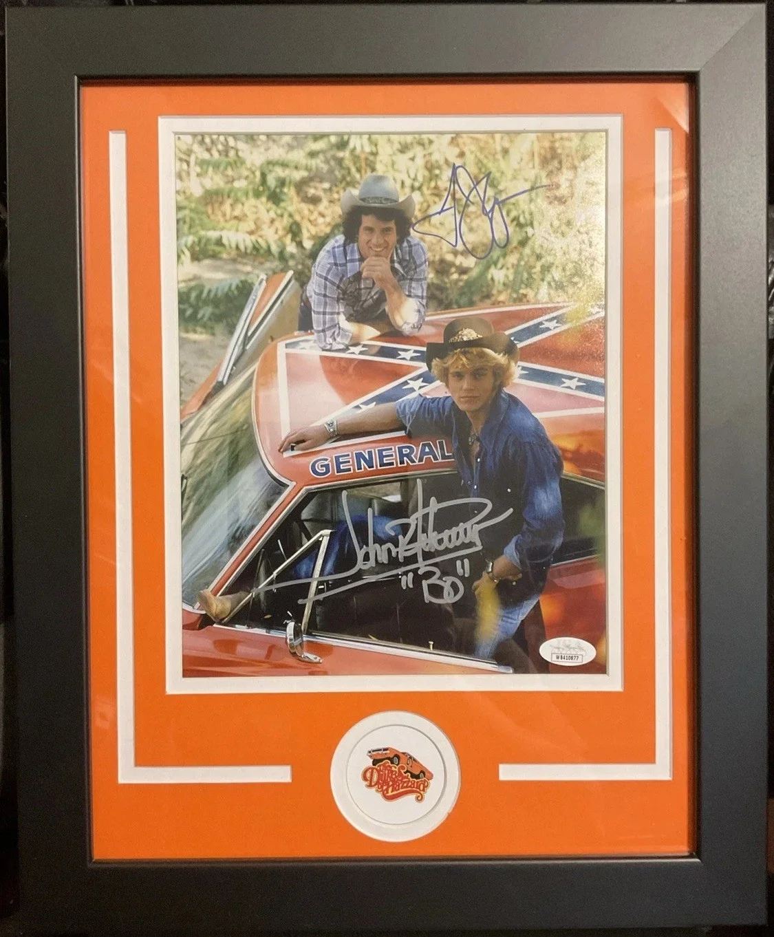 John Schneider / Tom Wopat — Dukes of Hazzard Tom Wopat/John Schneider Signed And Framed 8x10 JSA Authentic