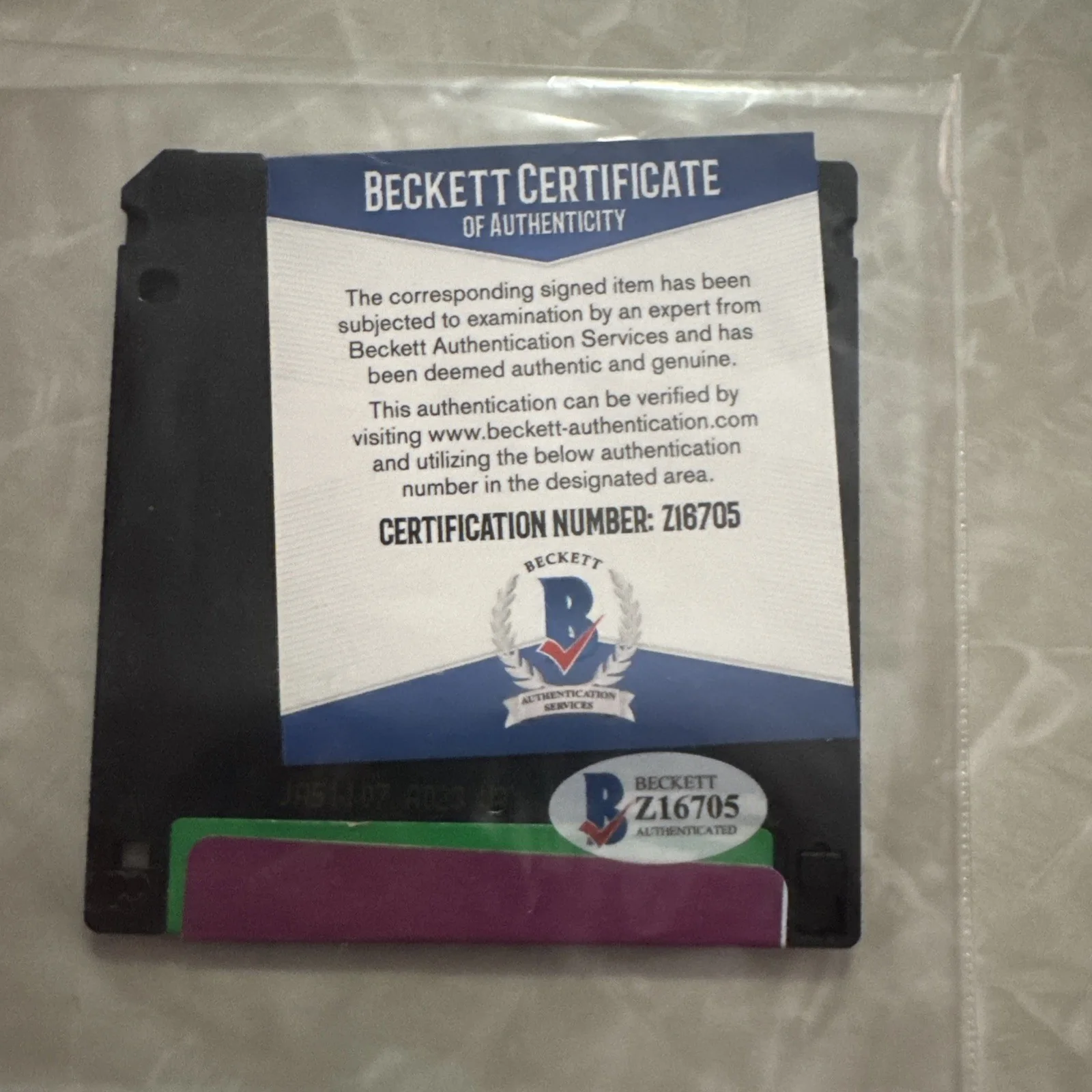 Renoly Santiago Autographed Signed Hackers Floppy Disk Beckett, image 3