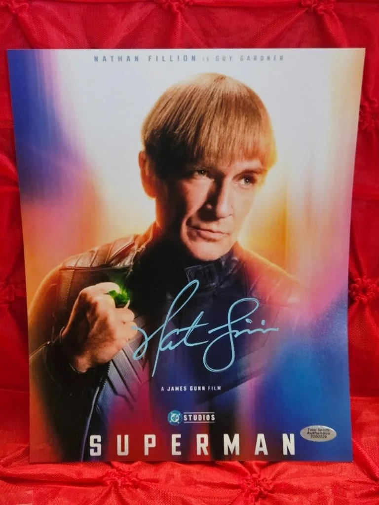 NATHAN FILLION — NATHAN FILLION GUY GARDNER HAND SIGNED AUTOGRAPHED 8X10 PHOTO SUPERMAN 2025 COA