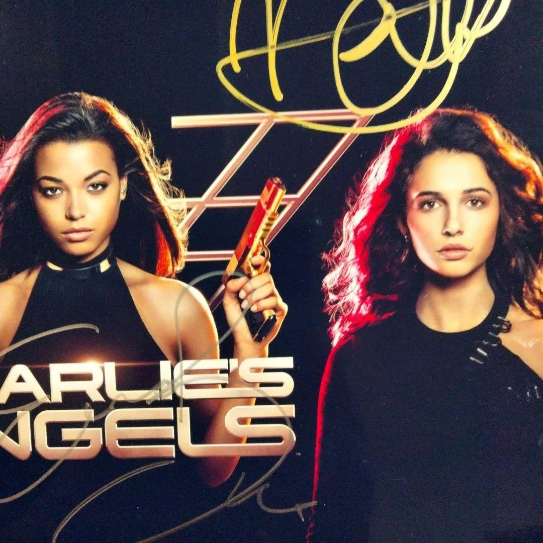 Charlies Angels Cast — Charlies Angels Cast Signed Photo 10x8 Kristen Stewart Naomi Scott Balinska, изображение 3