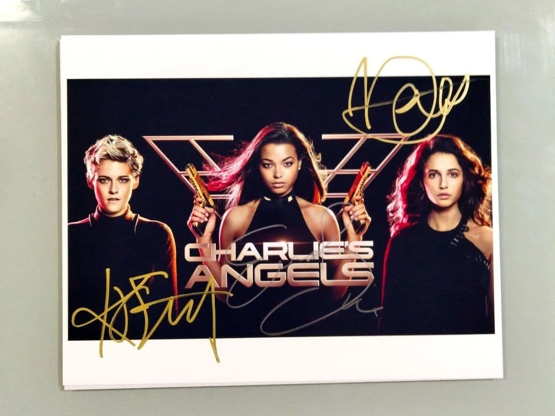 Charlies Angels Cast — Charlies Angels Cast Signed Photo 10x8 Kristen Stewart Naomi Scott Balinska, изображение 4